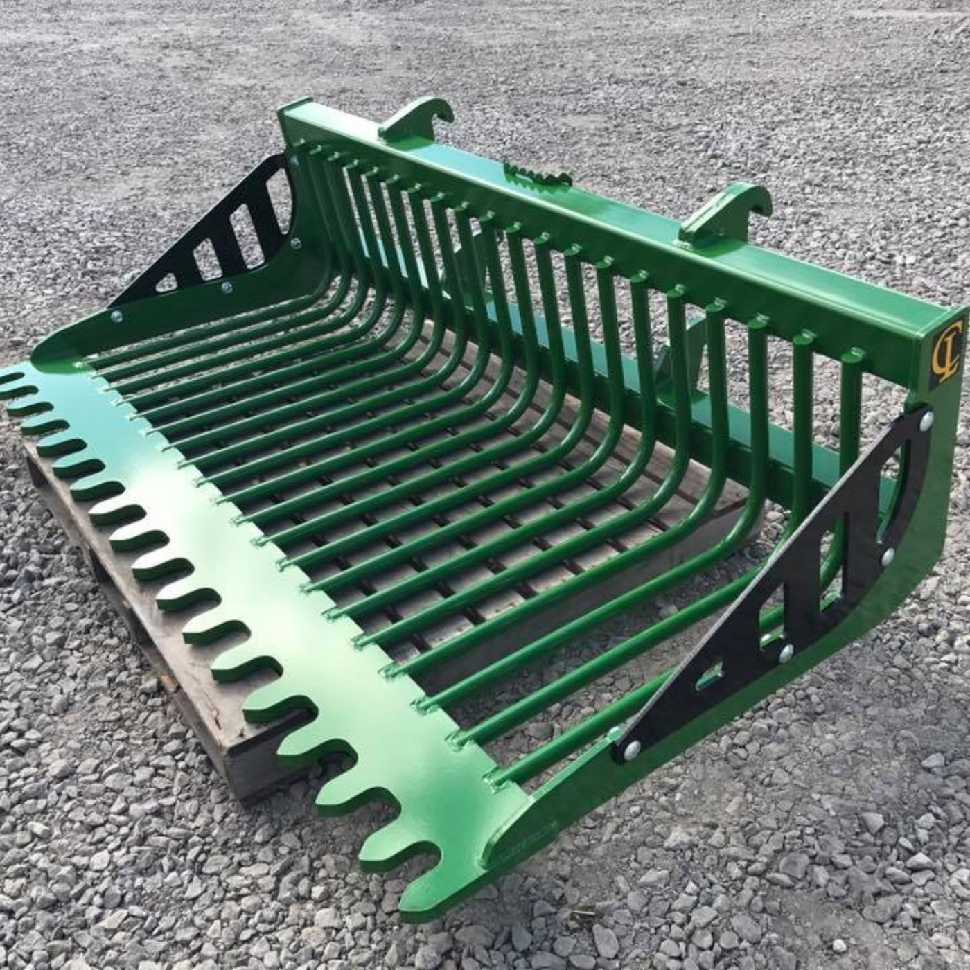 EZ ROCK BUCKET For large skid steers and compact track loaders Custom ...